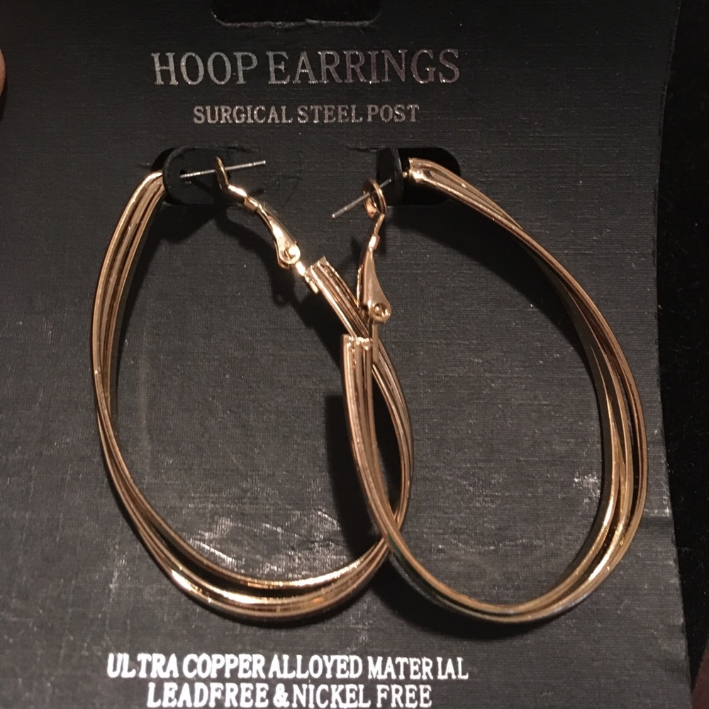 HOOP EARRINGS